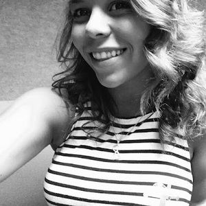 Meet your Posher, Katelyn